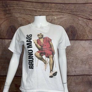 Bruno Mars Tshirt World Tour 24K Magic Womens LG